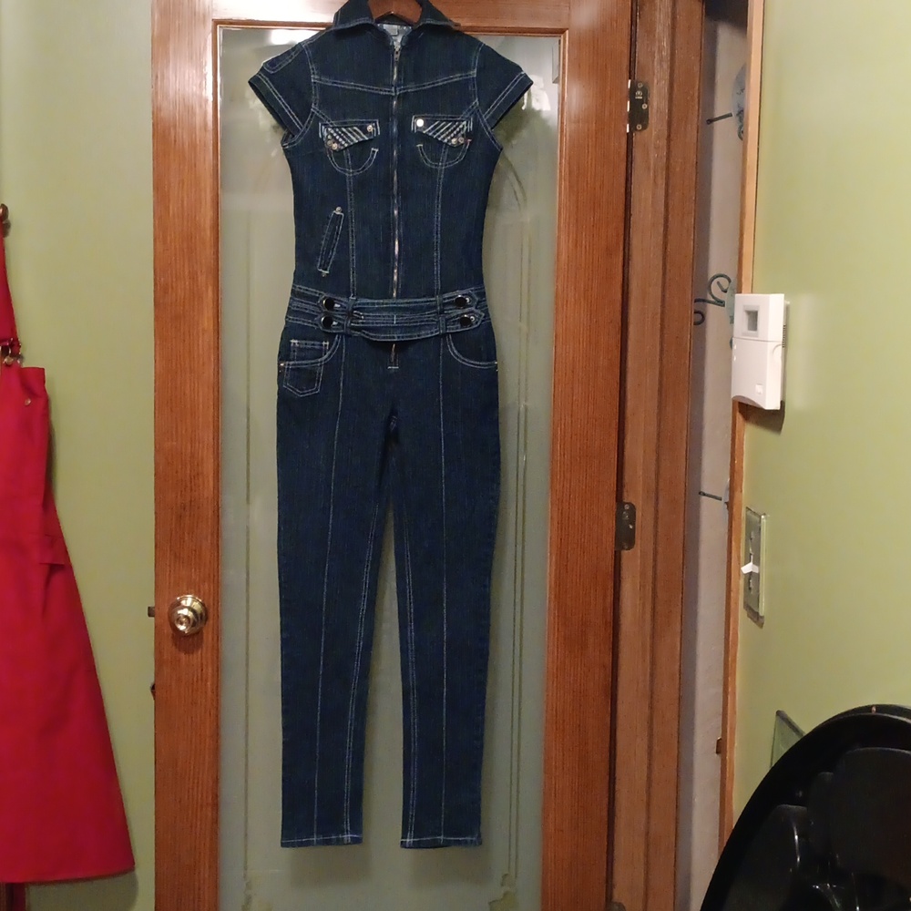 Women's size 5/6 Street Blues stretch denim jump suit.